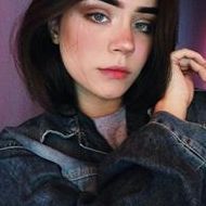 Emely19