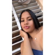 Laura30